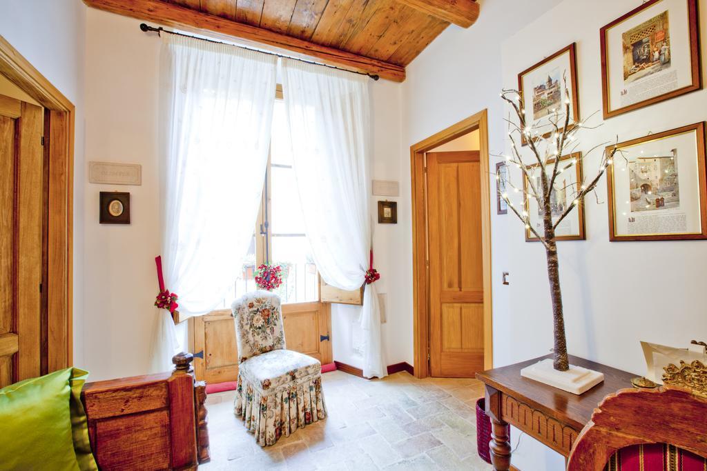 B&B Il Marchese Del Grillo Sulmona Luaran gambar