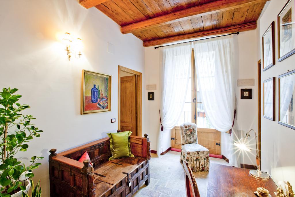 B&B Il Marchese Del Grillo Sulmona Luaran gambar