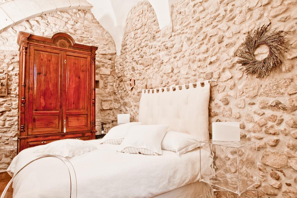 B&B Il Marchese Del Grillo Sulmona Bilik gambar