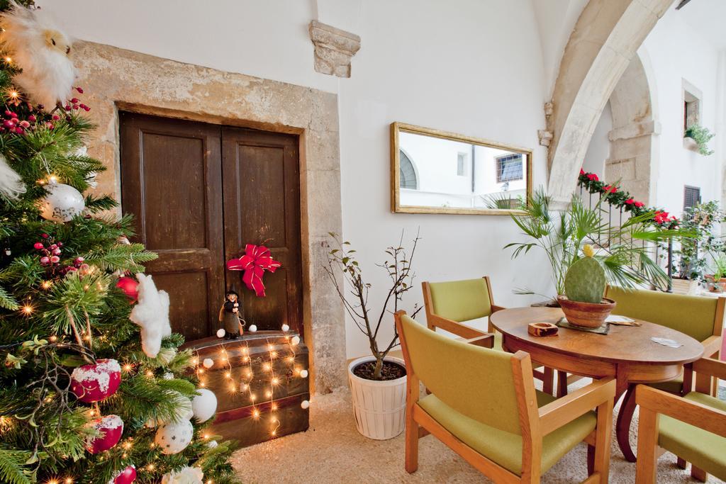 B&B Il Marchese Del Grillo Sulmona Luaran gambar