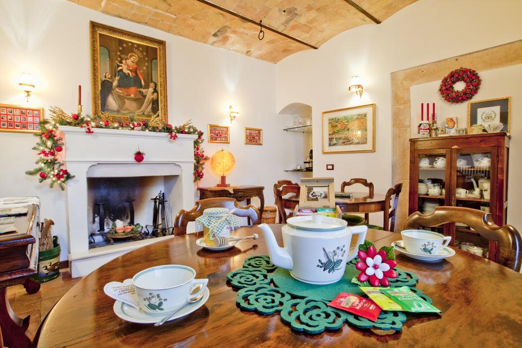 B&B Il Marchese Del Grillo Sulmona Luaran gambar