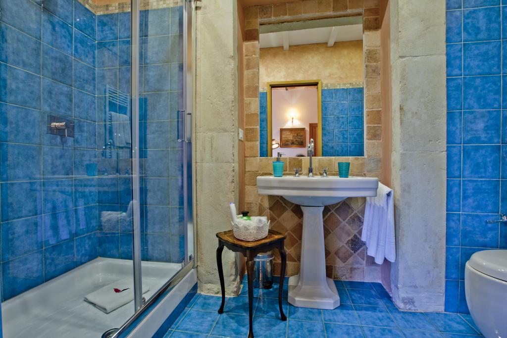 B&B Il Marchese Del Grillo Sulmona Bilik gambar
